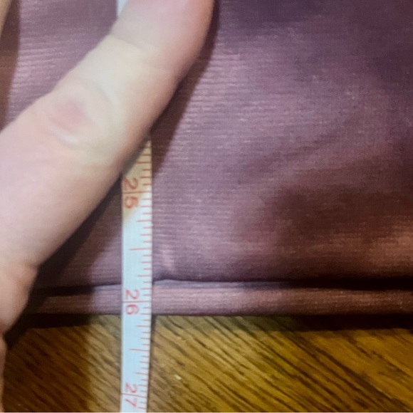 NWT BISHUIGE Women's  Mauve Long Sleeve 1/4 Zip Pullover Casual size Medium - Picture 9 of 10